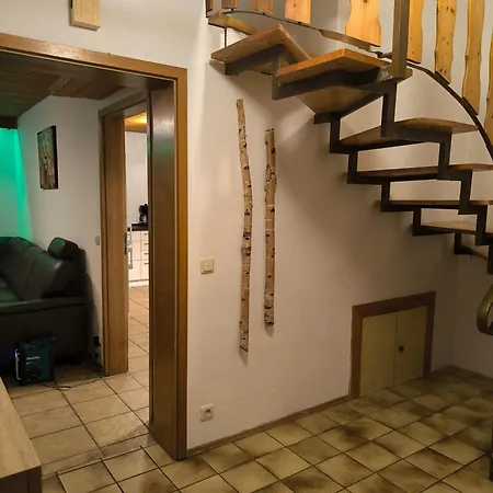 Apartmán Geraeumige Mit Zwei Schlafzimmern Und Balkon Eching (Landshut)
