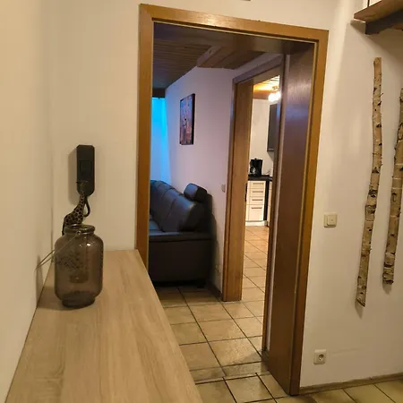 Geraeumige Mit Zwei Schlafzimmern Und Balkon Apartmán *