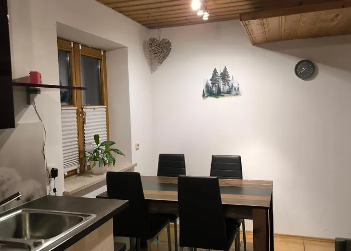 Gemuetliche Mit Zwei Schlafzimmern 아파트 Eching (Landshut)
